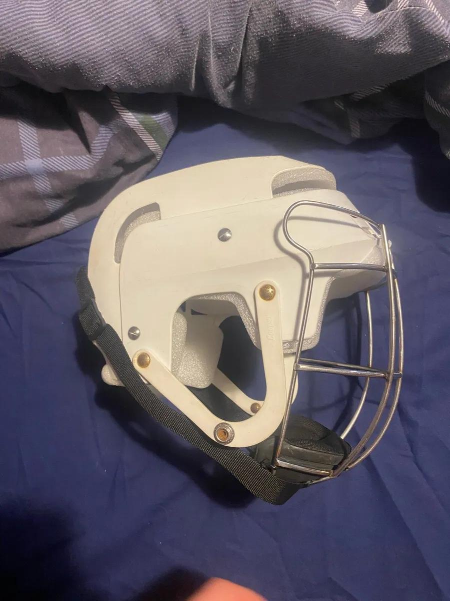 Cooper hurling helmet - Image 2