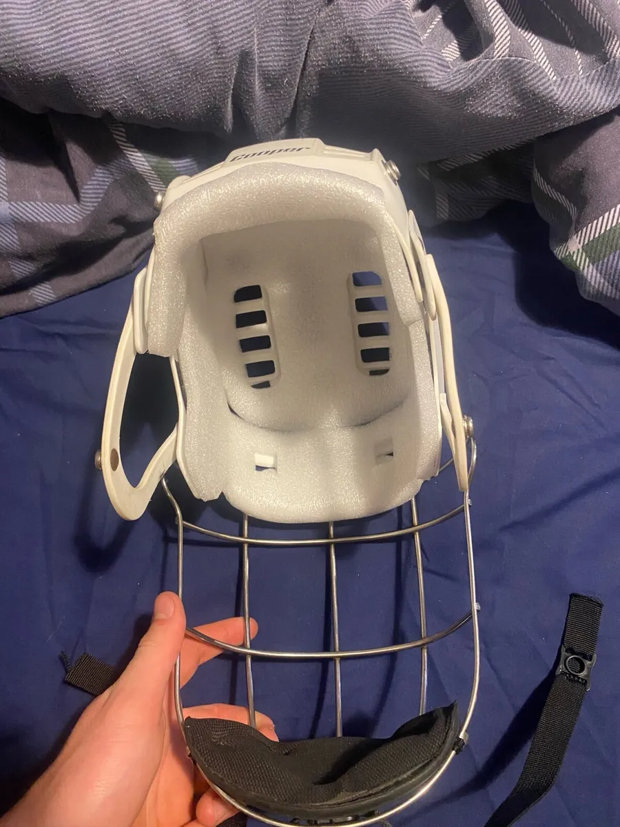 Cooper hurling helmet - Image 3