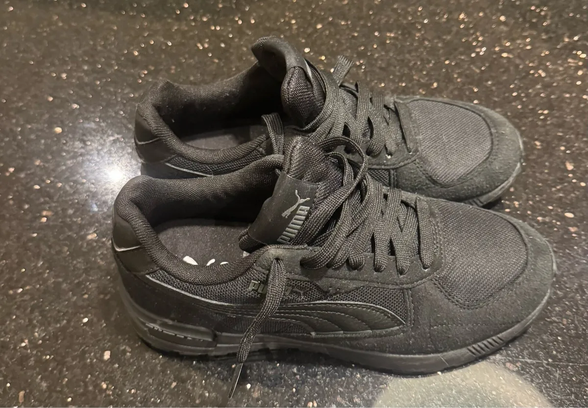 Puma Runners - Image 1