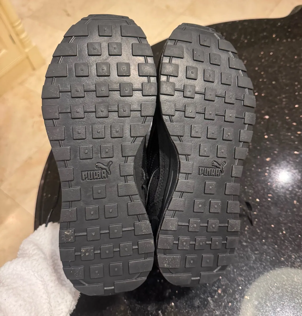 Puma Runners - Image 2