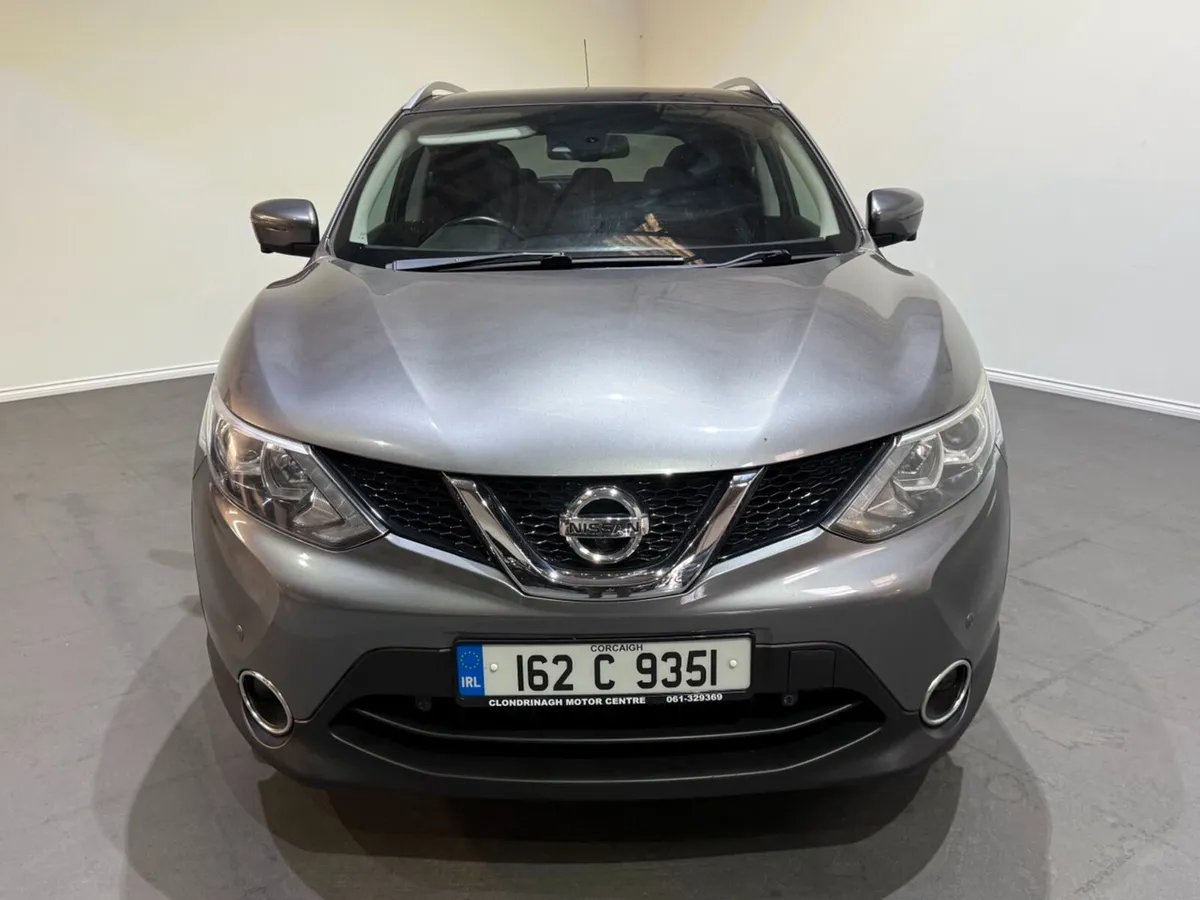 Nissan Qashqai 1.5 DSL XE - Pan Roof - Rev Camera - Image 2