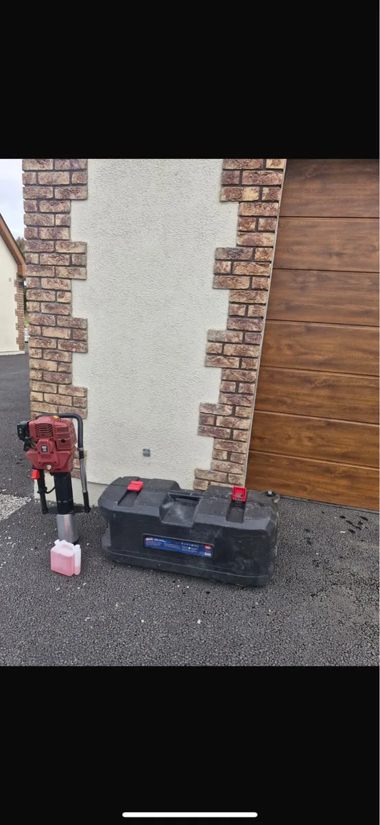 Petrol Post Driver - Image 1