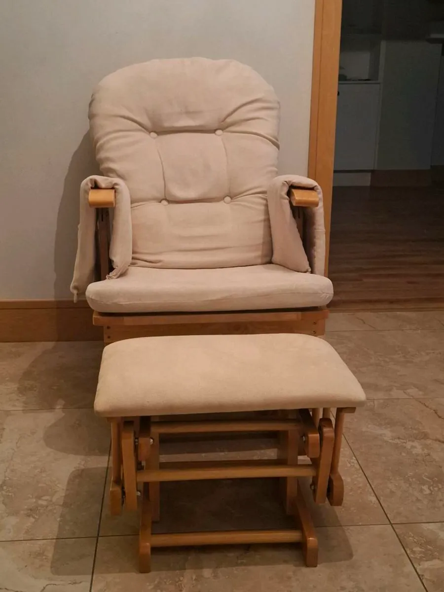 Cot/bed and feeding rocking chair and footstool - Image 4