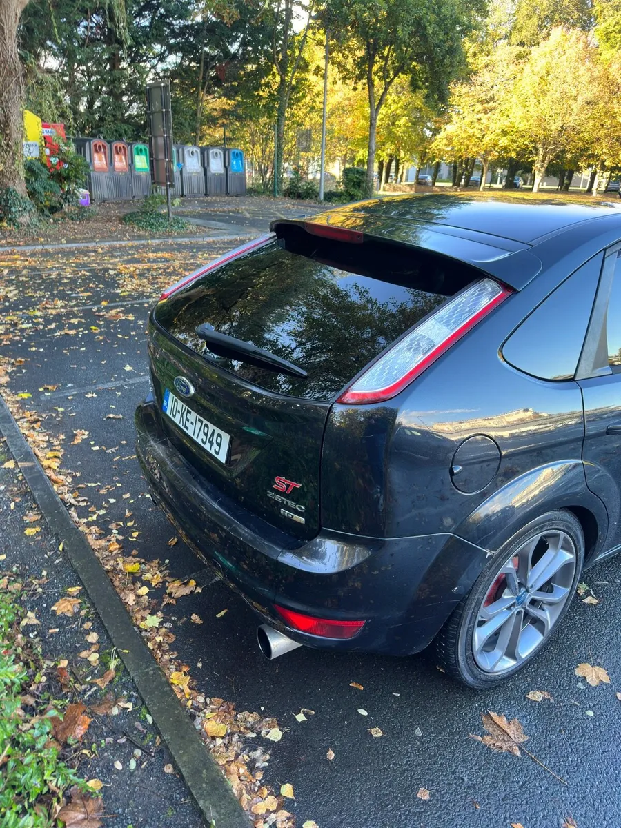 Ford focus 1.6 TDCI 2010 - Image 3