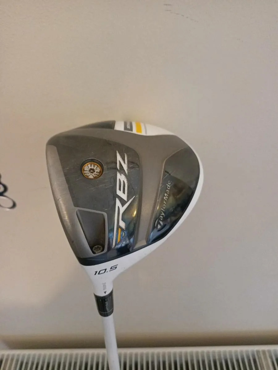 Taylormade golf driver 10.5 . Left handed club - Image 1