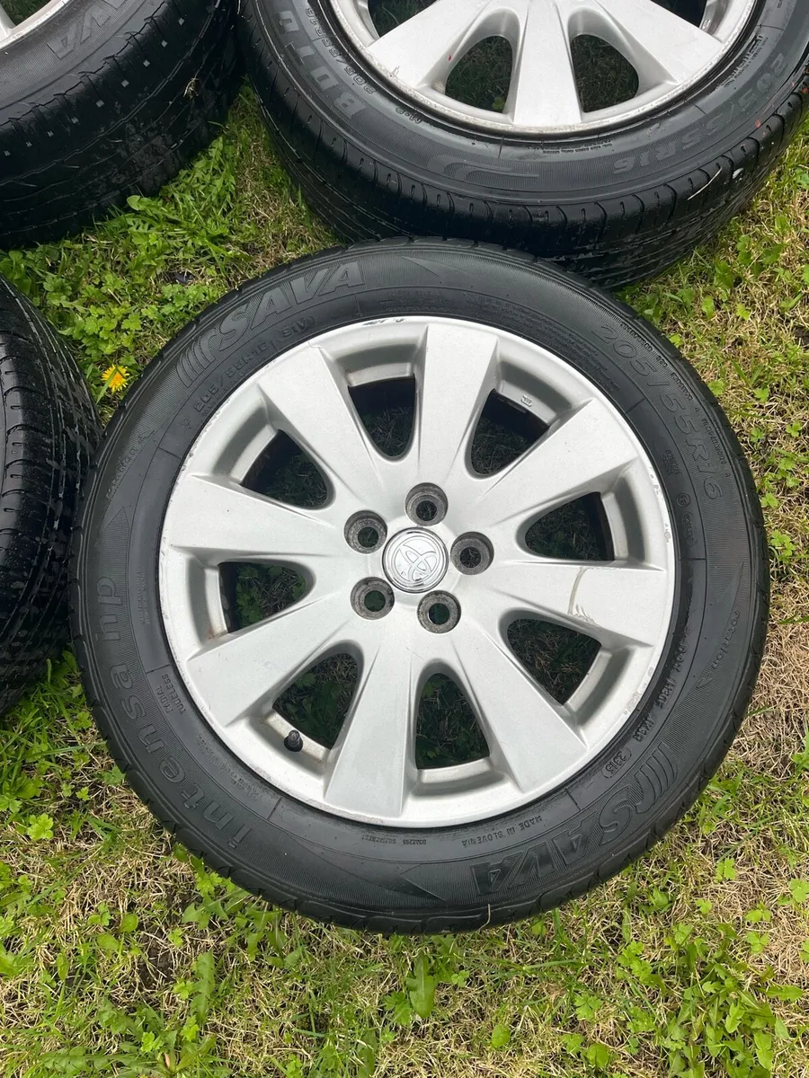 16inch 5x100 Toyota wheels - Image 2