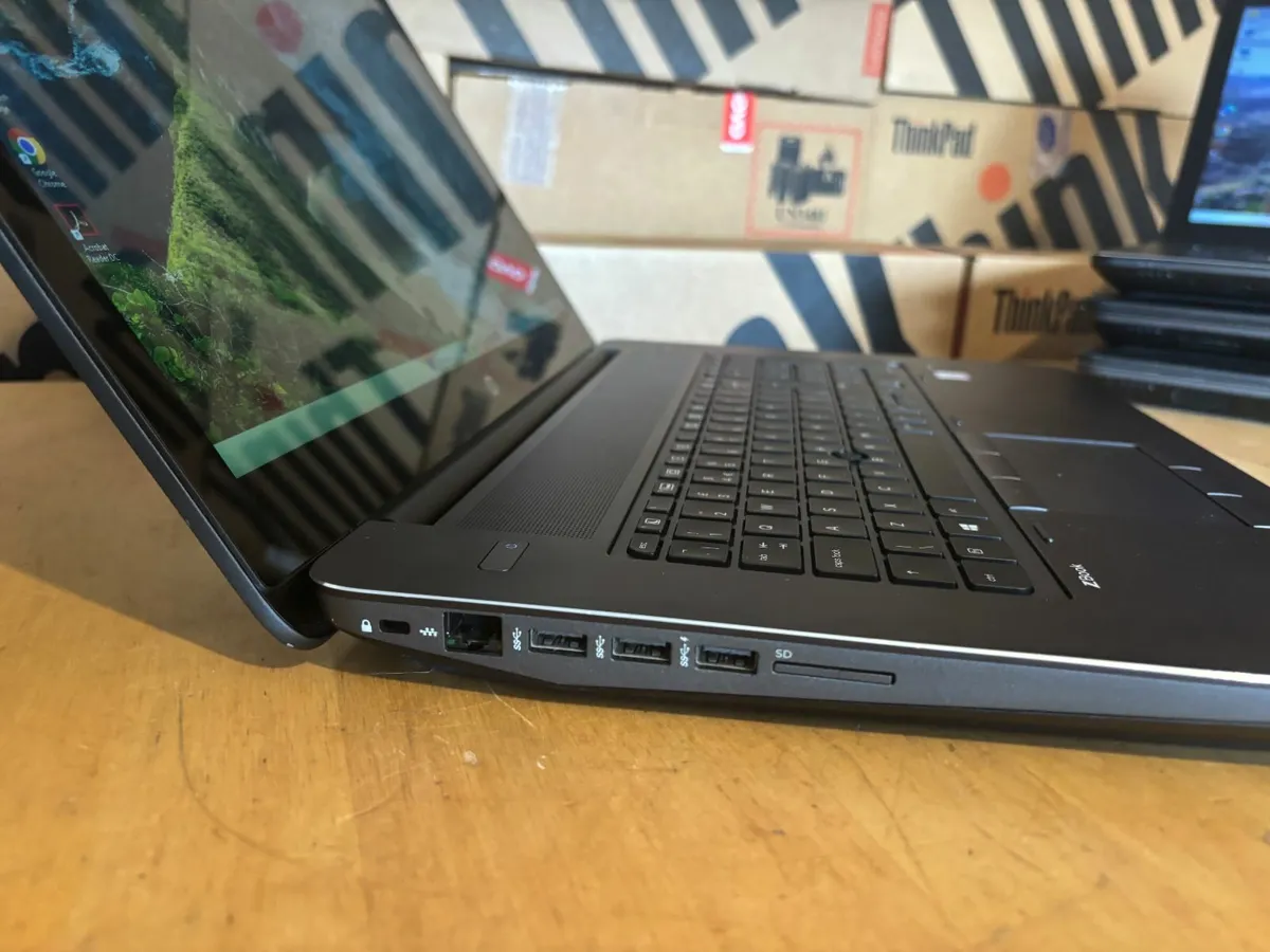 HP zBook 17 Laptops-i7-32GB-512SSD-Graphics-Delive - Image 4