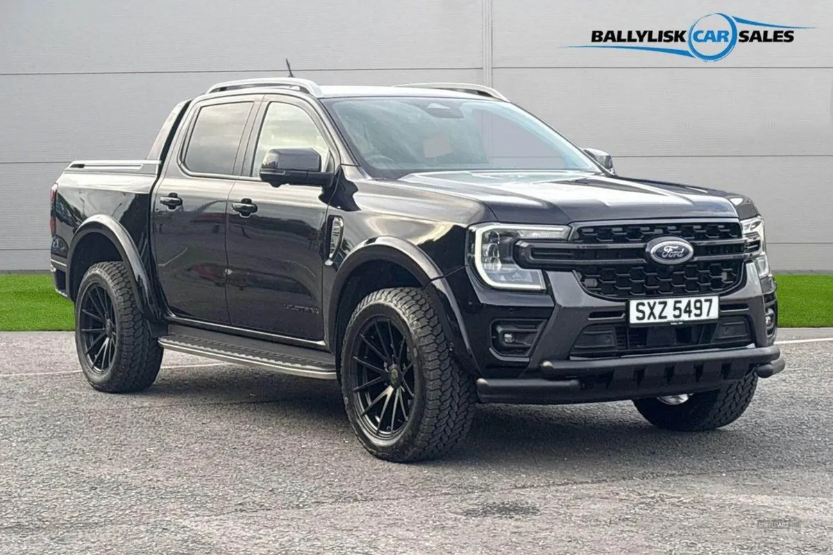 Ford Ranger 2.0 Diesel Auto Wildtrak in Black Wit - Image 1