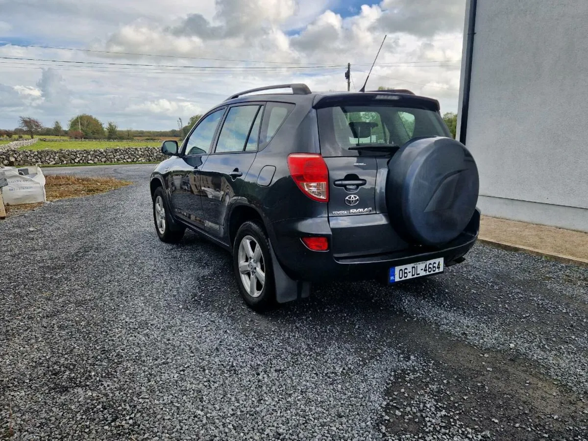 Rav 4 - Image 3