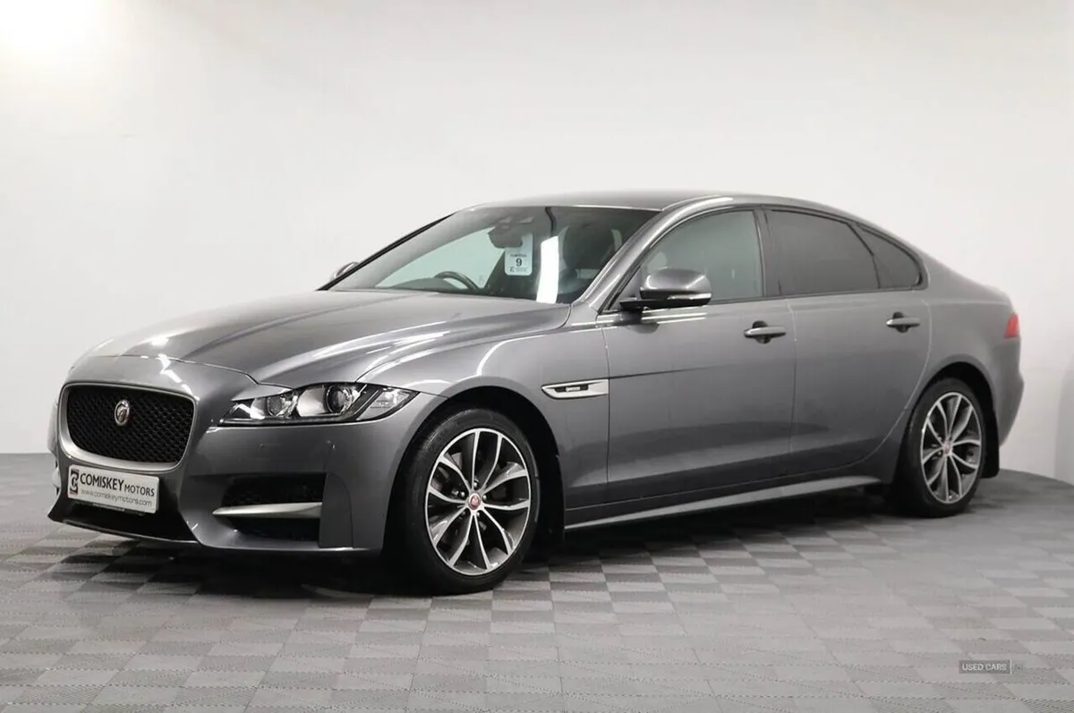 Jaguar XF i R-sport - Image 3