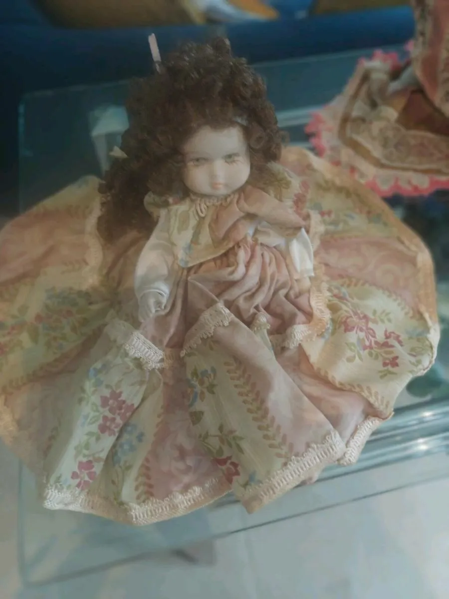 Porcelain dolls - Image 2