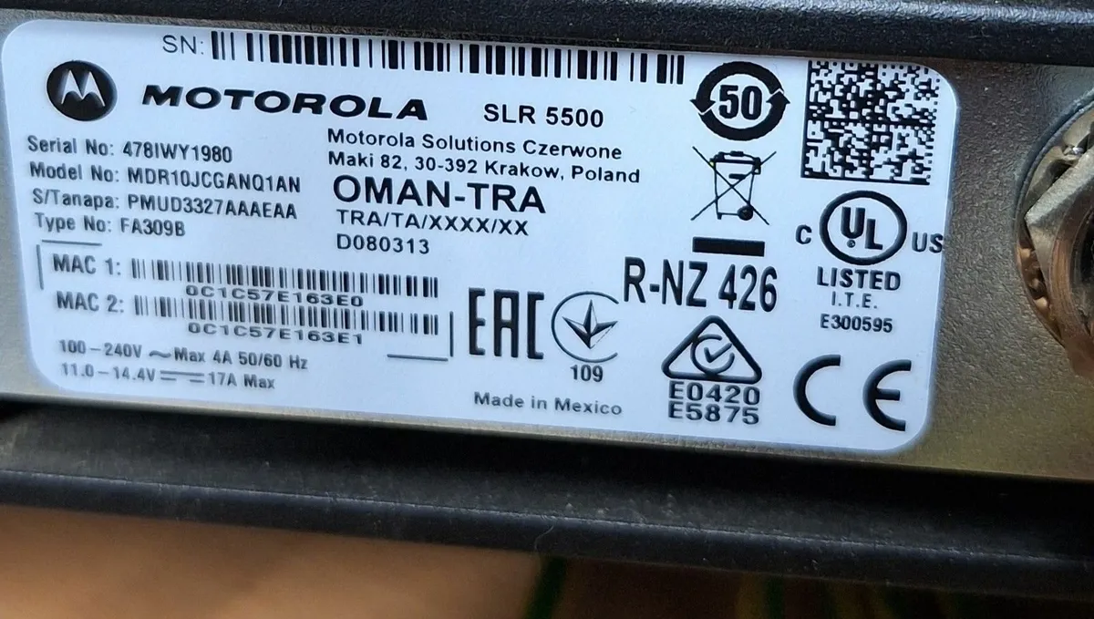 Motorola VHF SLR 5500 repeater - Image 3