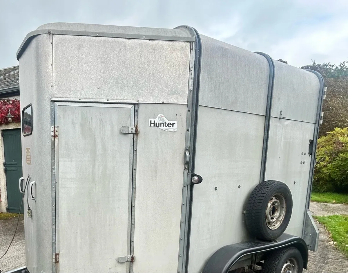 Hunter horsebox - Image 4