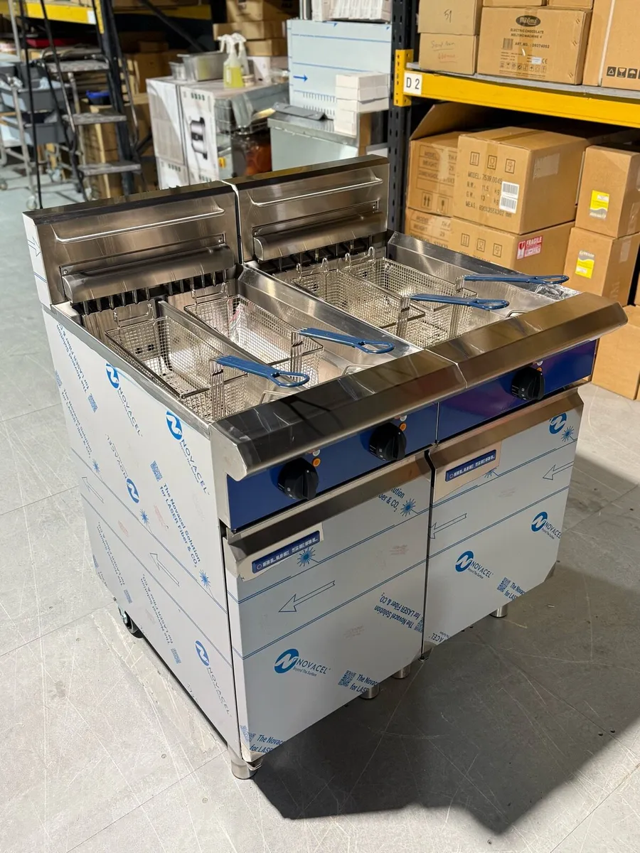 New Blue Seal Single Tank Fryers - Image 4