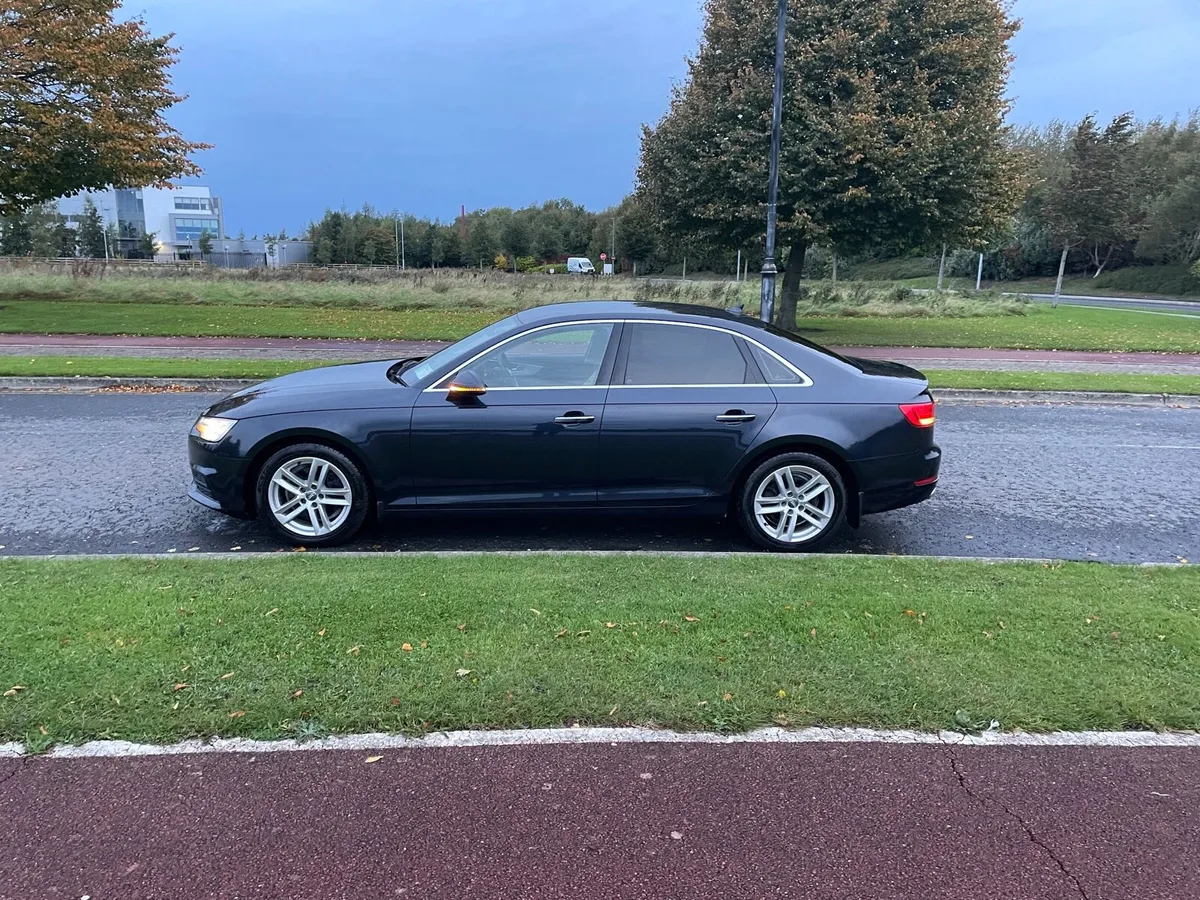 AUDI A4 2.0 TDI UlTRA NEW NCT 1/27 LOW MILEAGE - Image 3