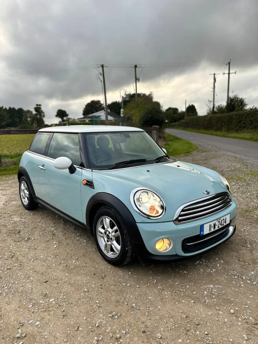 Mini Cooper - AUTO - Low Mileage - Image 1
