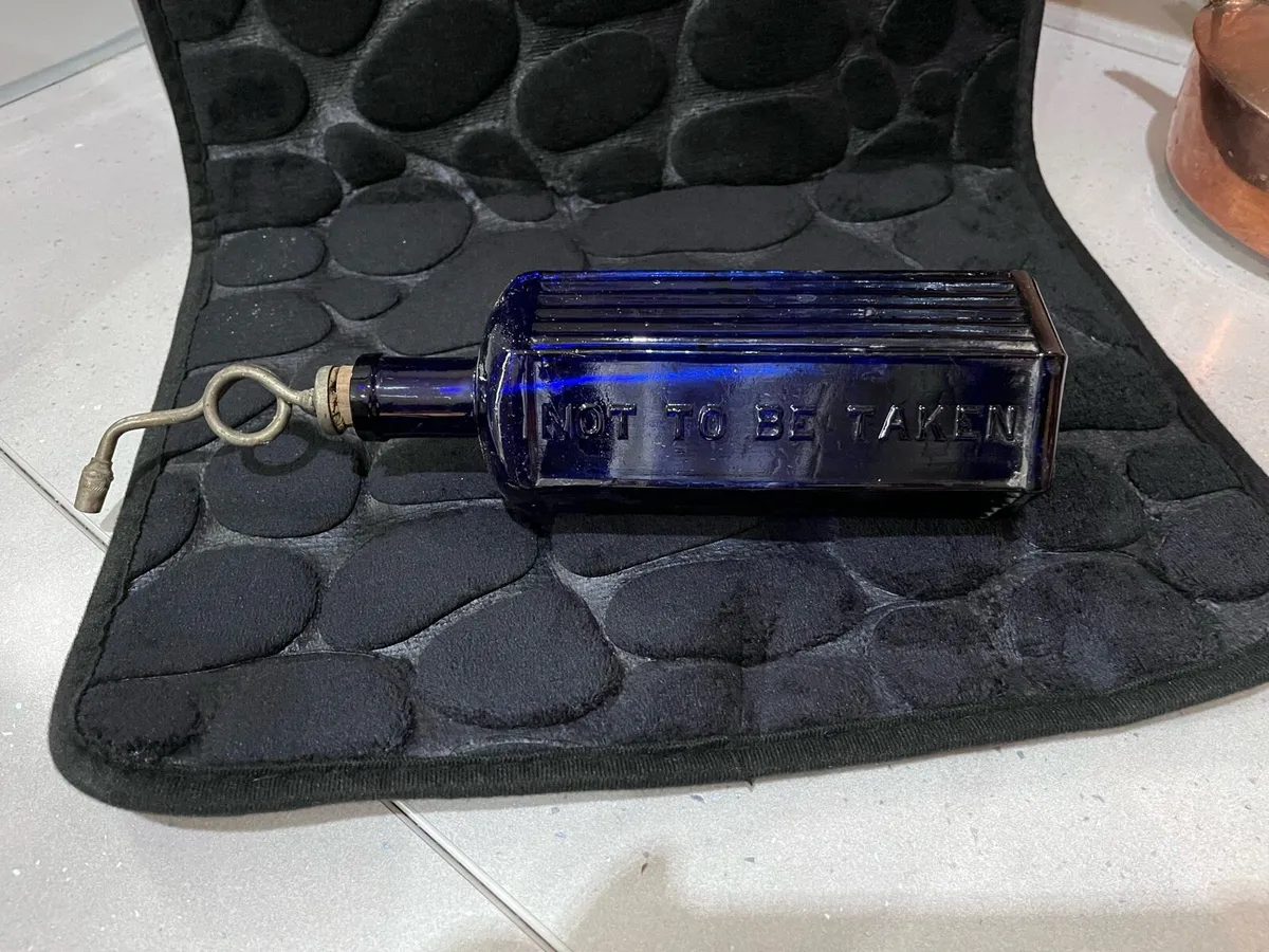 Antique Hexagonal Poison Bottle - Image 3
