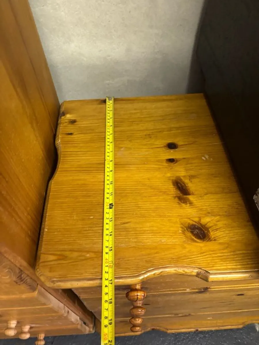 4 Drawer Pine Chest Drawers - Image 3