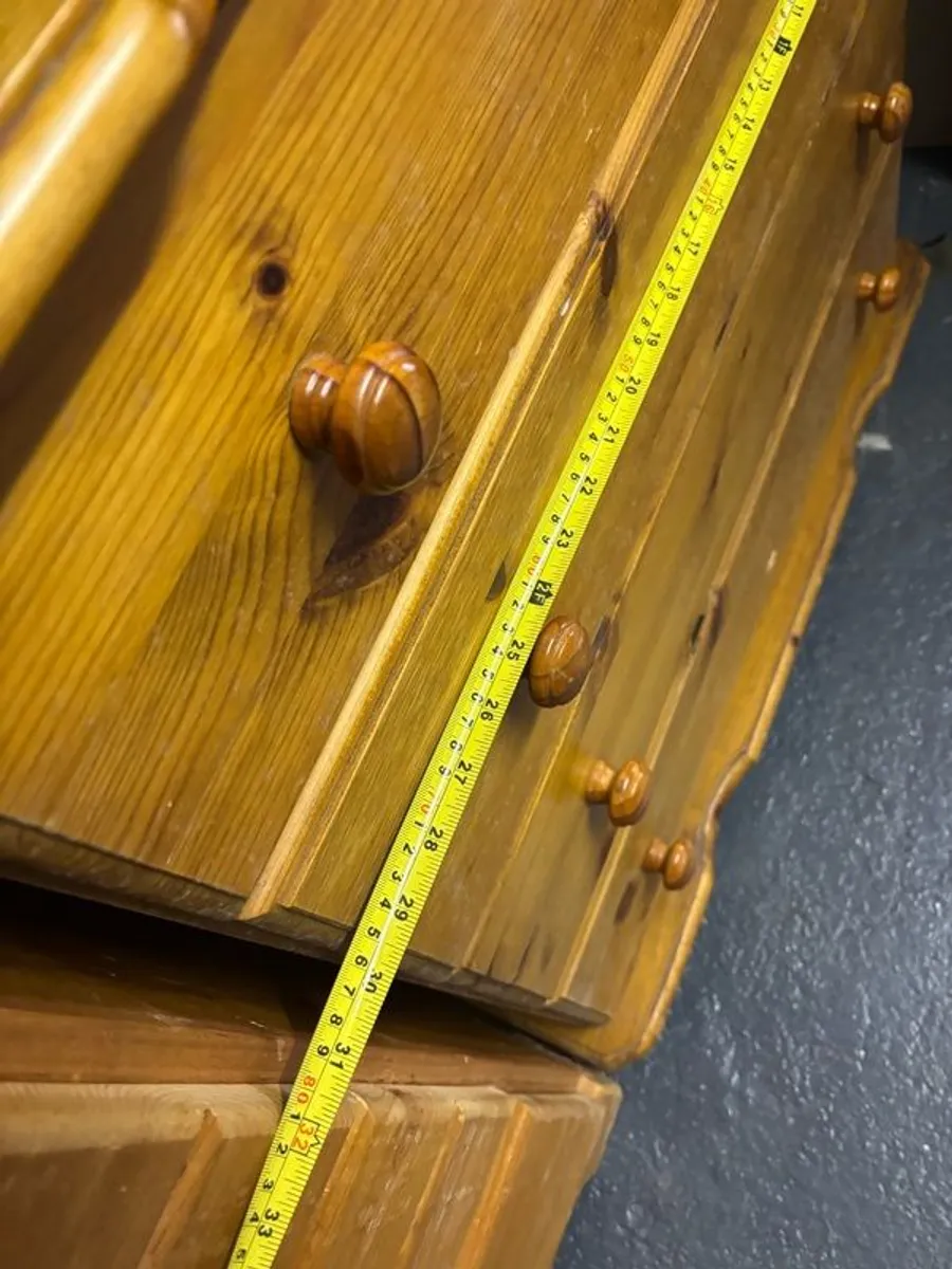 4 Drawer Pine Chest Drawers - Image 4