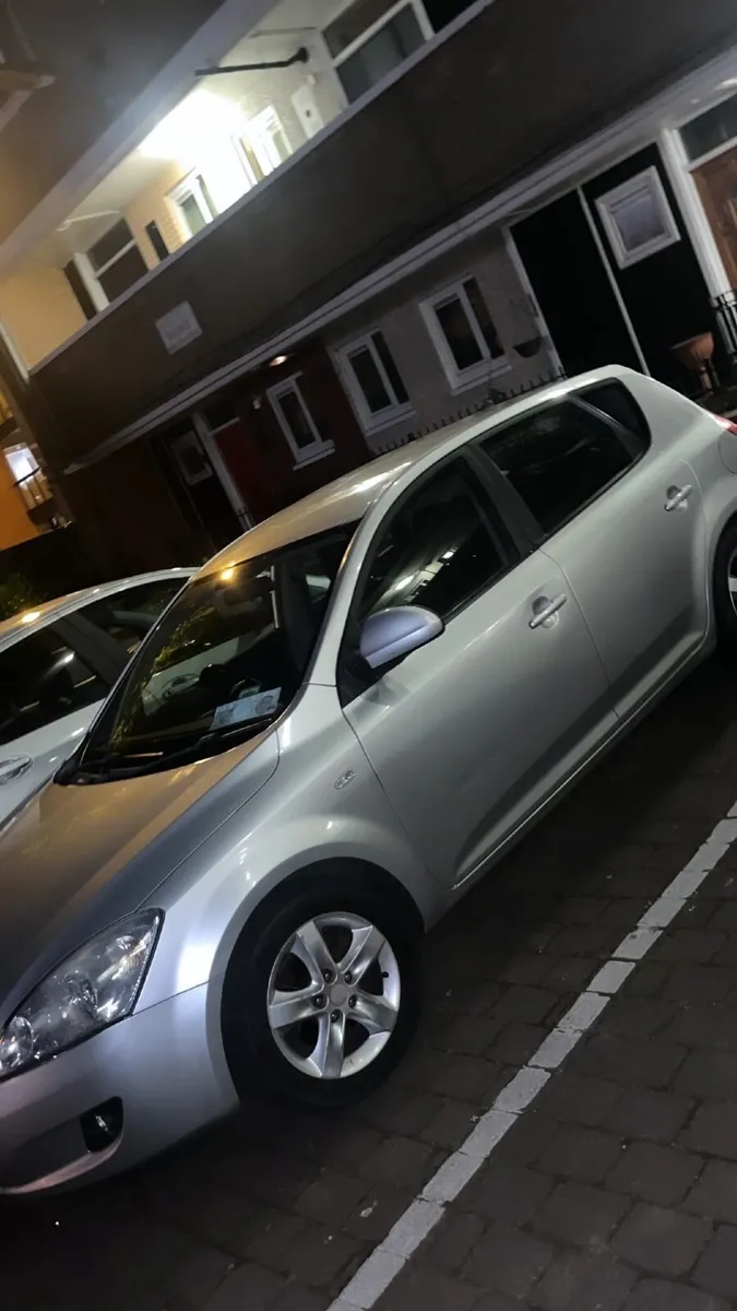 Kia Ceed 2007 - Image 1
