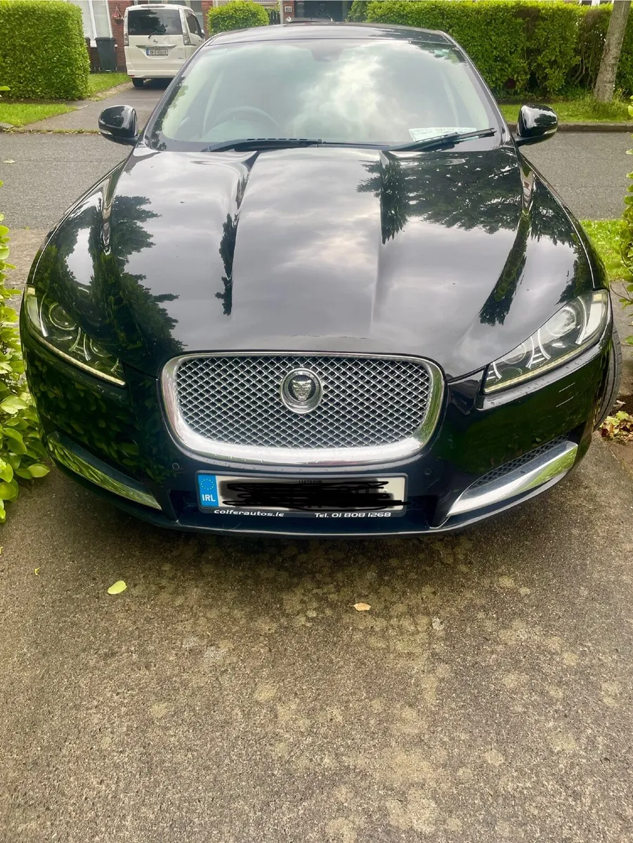 Jaguar XF 2012 - Image 2