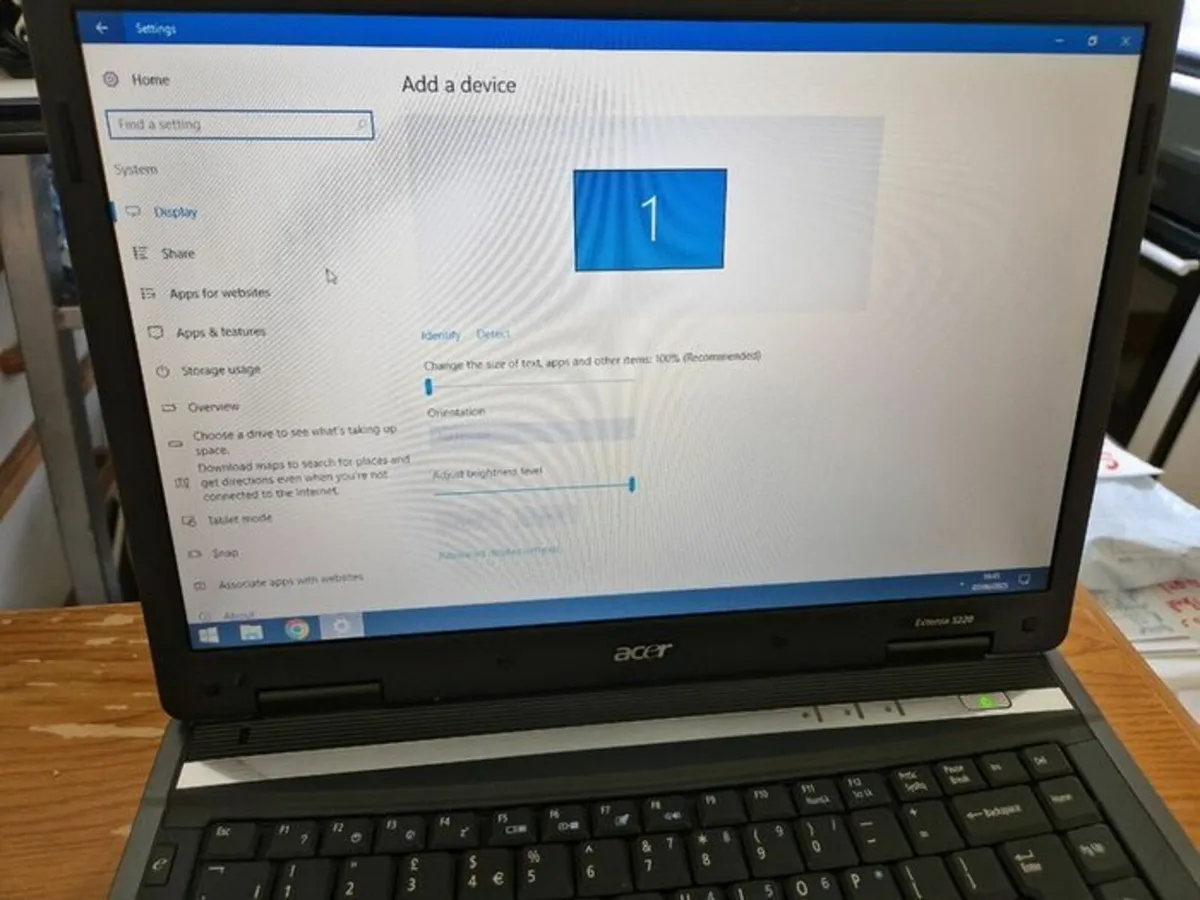 Acer Extensa 5220 Laptop, Windows 10, Chrome, VLC, - Image 1