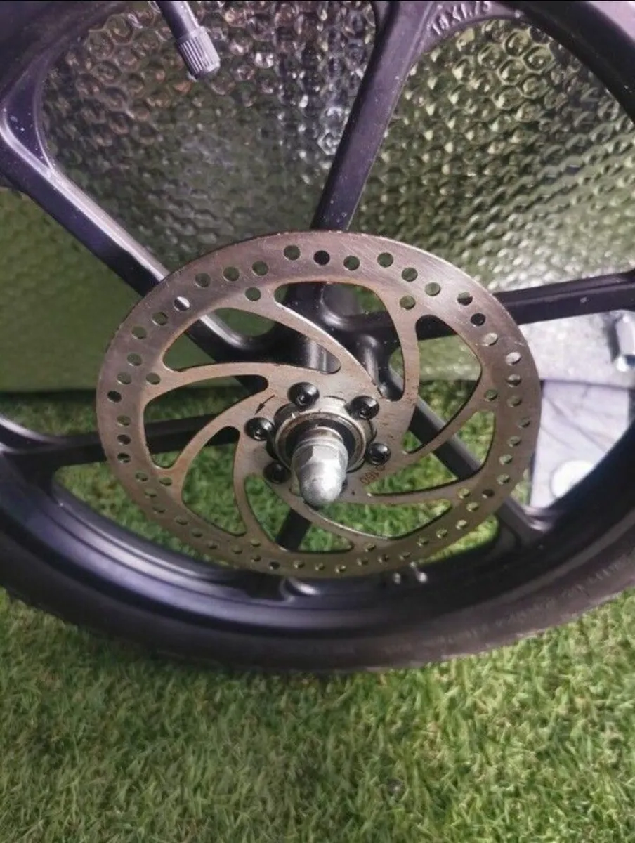 New Electric bike Fiido Front wheel full set - Image 3