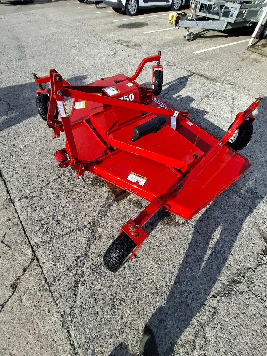 Farm King 7ft Finishing Mower - Image 2