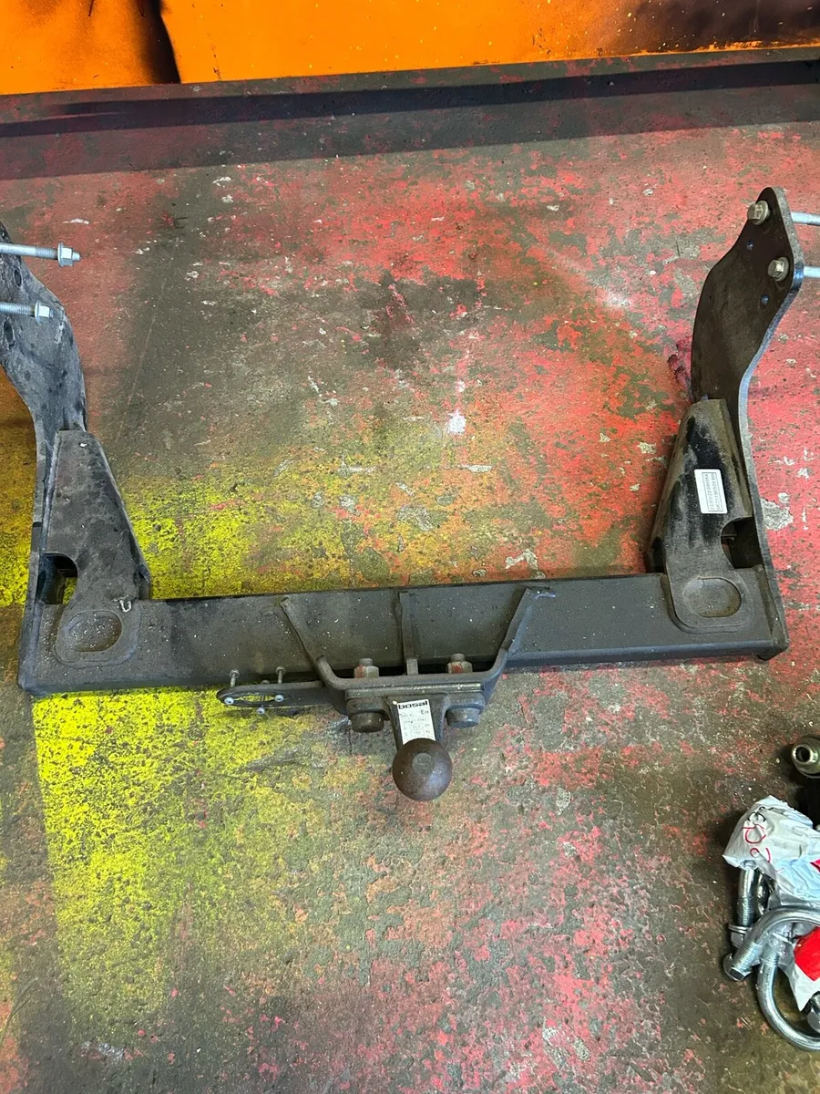 Tow bar ford transit custom 2016-2023 - Image 2