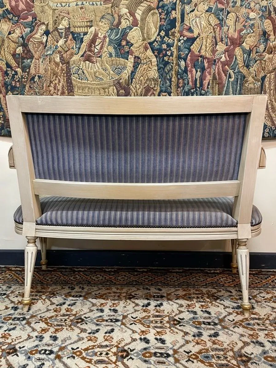 Fabulous Louis XV Style French Sofa. - Image 4