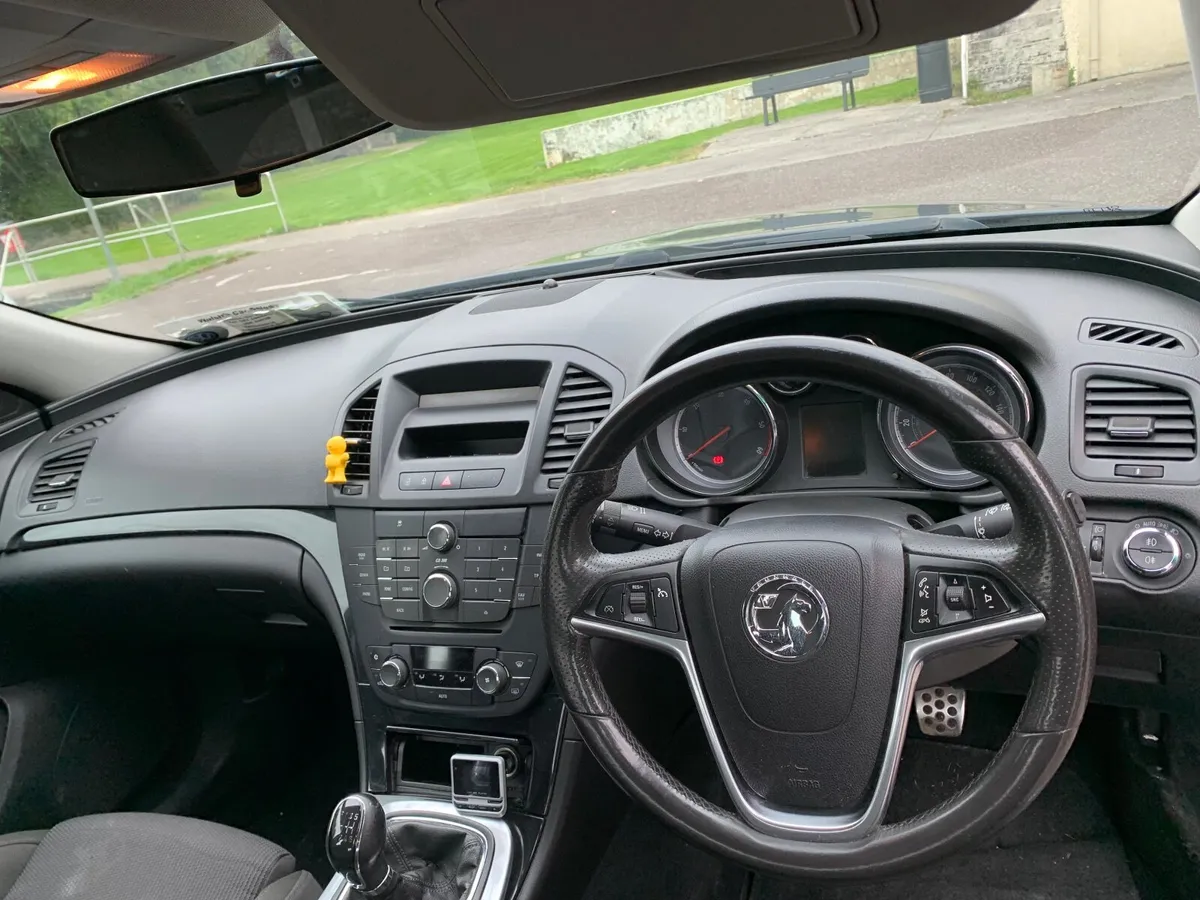 Vauxhall Insignia 2010 - Image 1