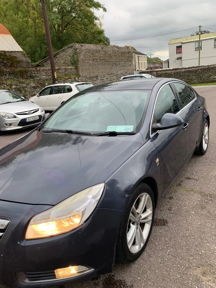 Vauxhall Insignia 2010 - Image 3