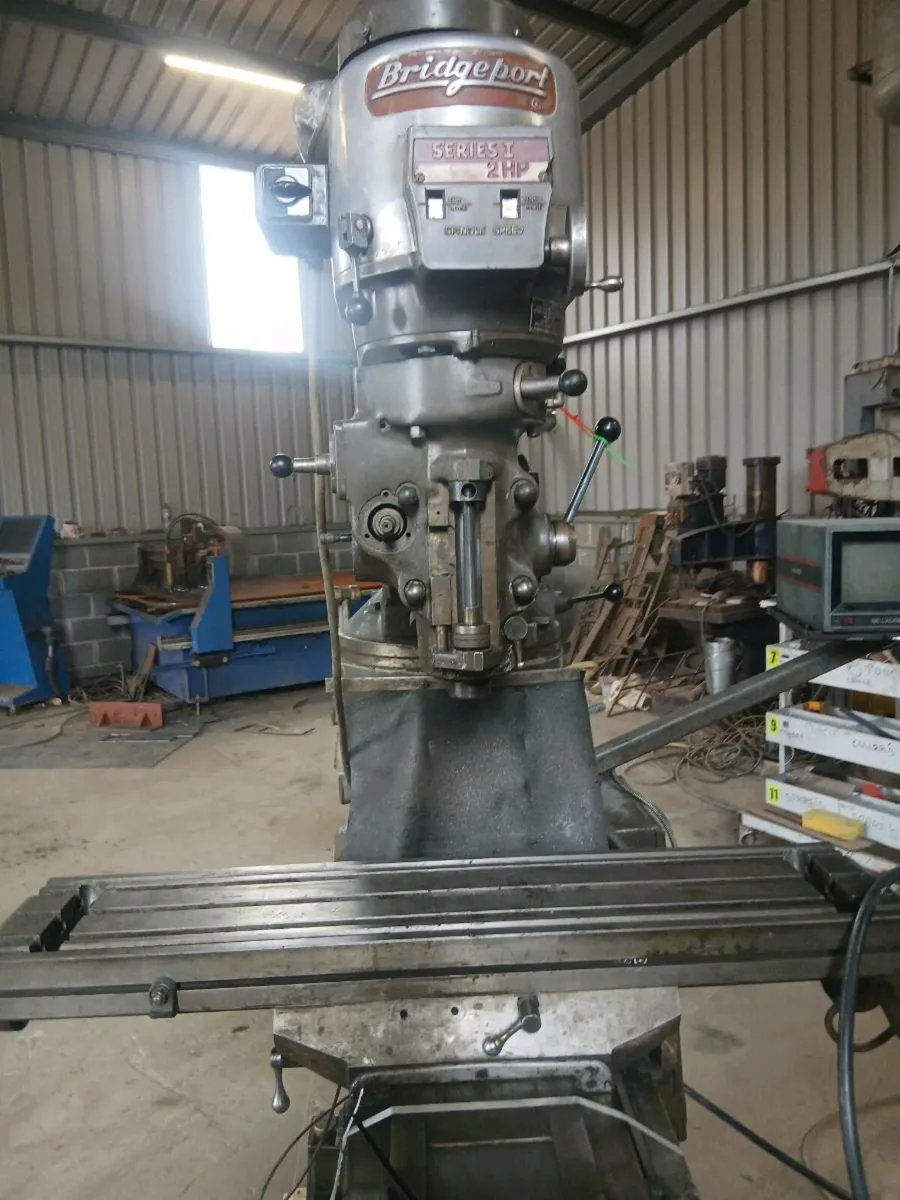 Milling machine - Image 2