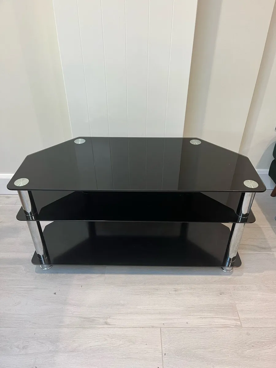 FREE TV corner unit FREE - Image 2