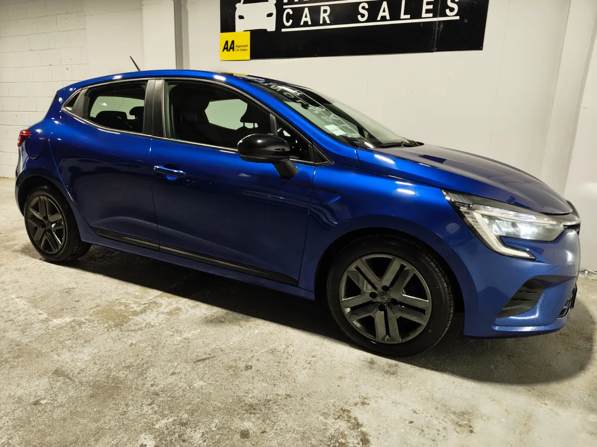 Renault Clio 2022 1.0 SIX SPEED DYNAMIQUE SPEC - Image 3