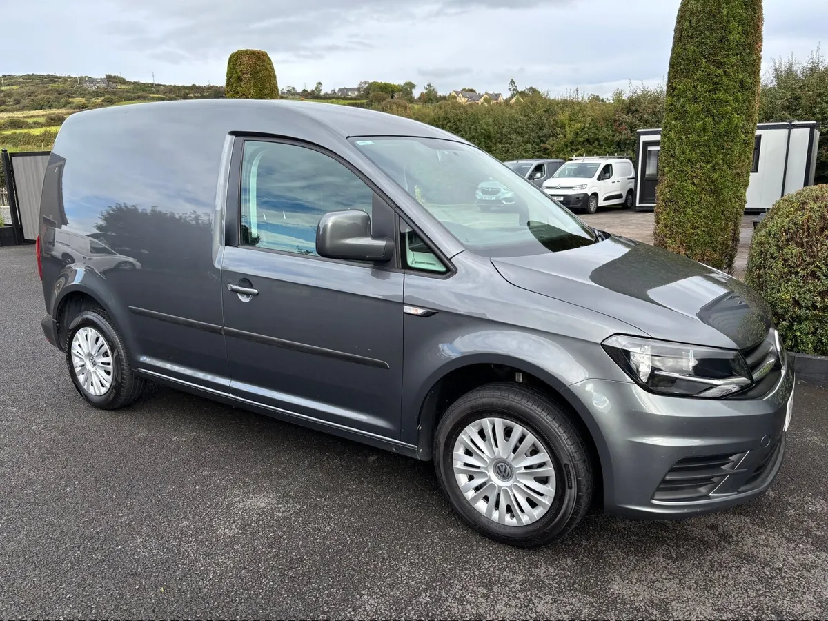 2019 Volkswagen Caddy 2.0 TDI Tredline Bluemotion - Image 3