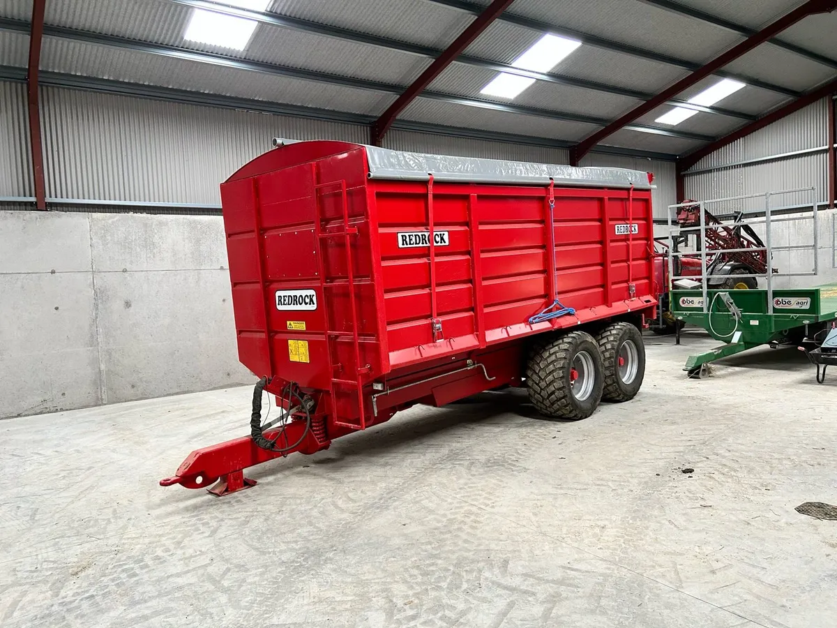 Redrock Grain Trailer - Image 1
