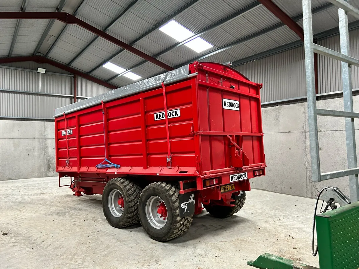 Redrock Grain Trailer - Image 2