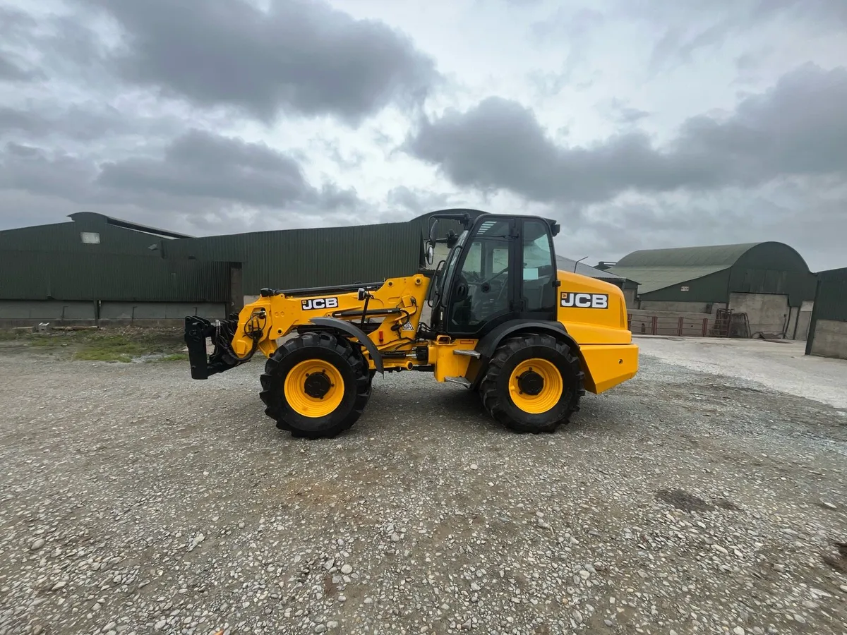 JCB TM320s - Image 1