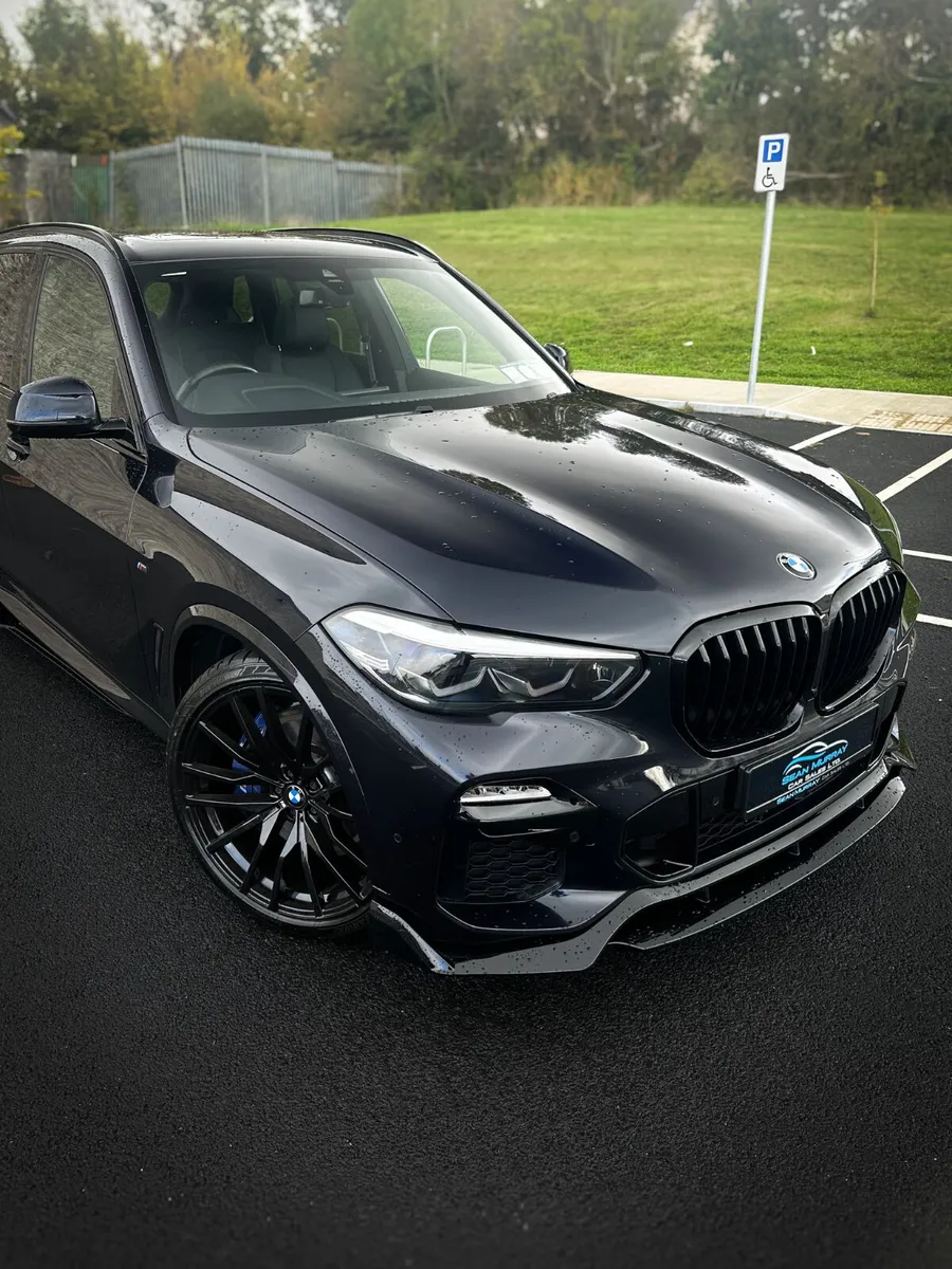 BMW X5 2021 - Image 2