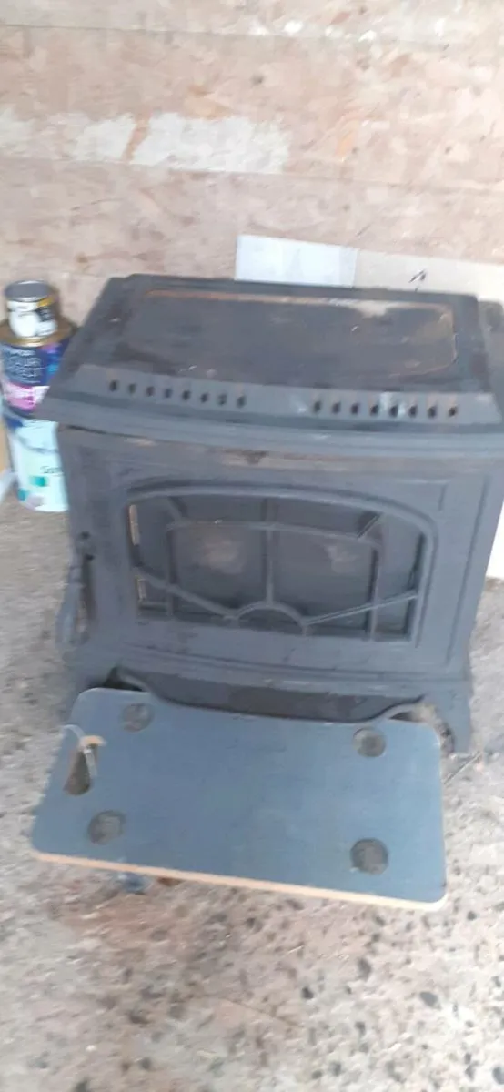 Stove - Image 1
