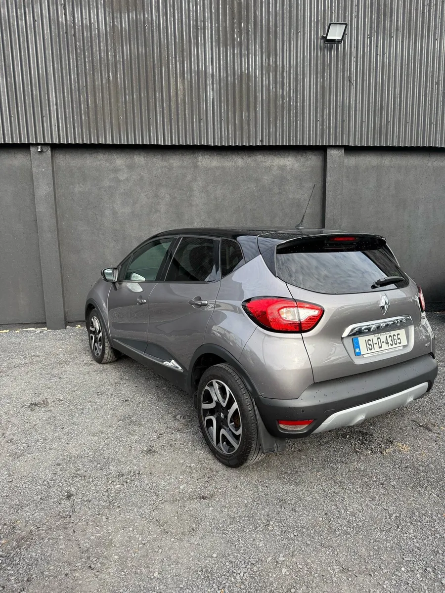 RENAULT CAPTURE SIGNATURE MODEL - Image 4