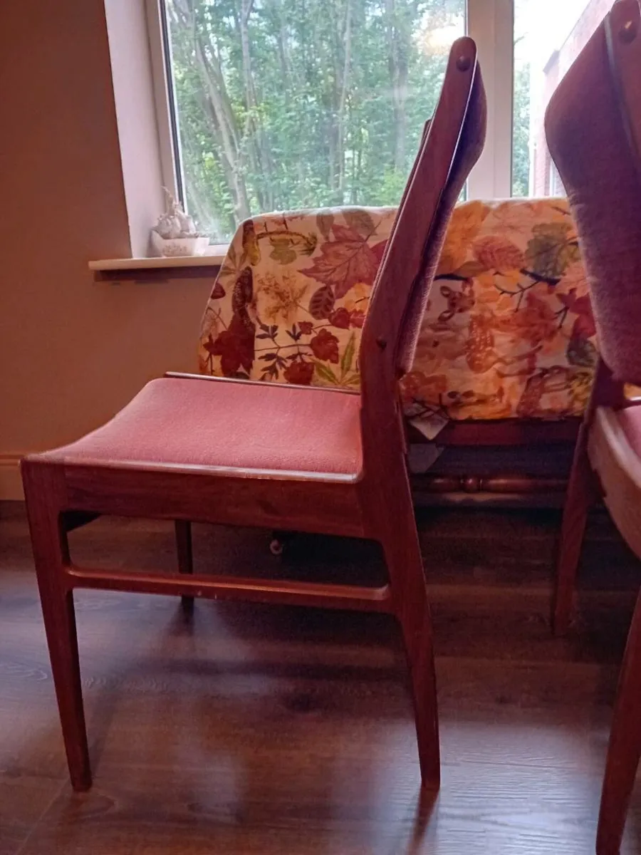 Vintage 70s Chairs GPlan - Image 4