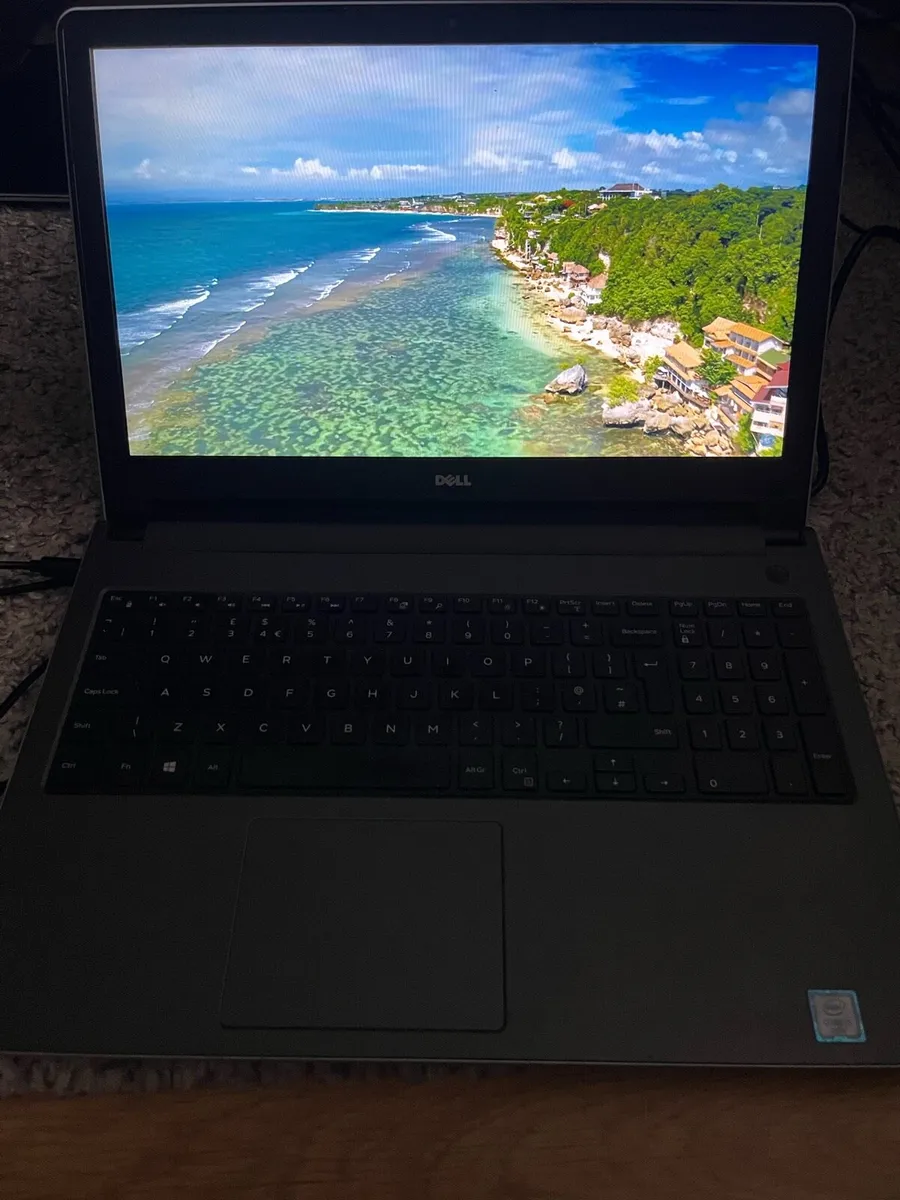 Dell Inspiron 5559 - Image 4