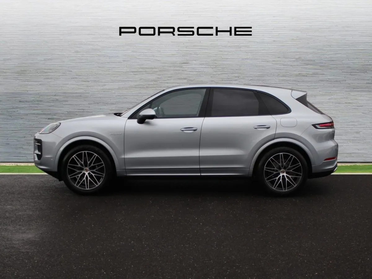 Porsche Cayenne 3.0 E-hybrid Phev Auto - Image 4