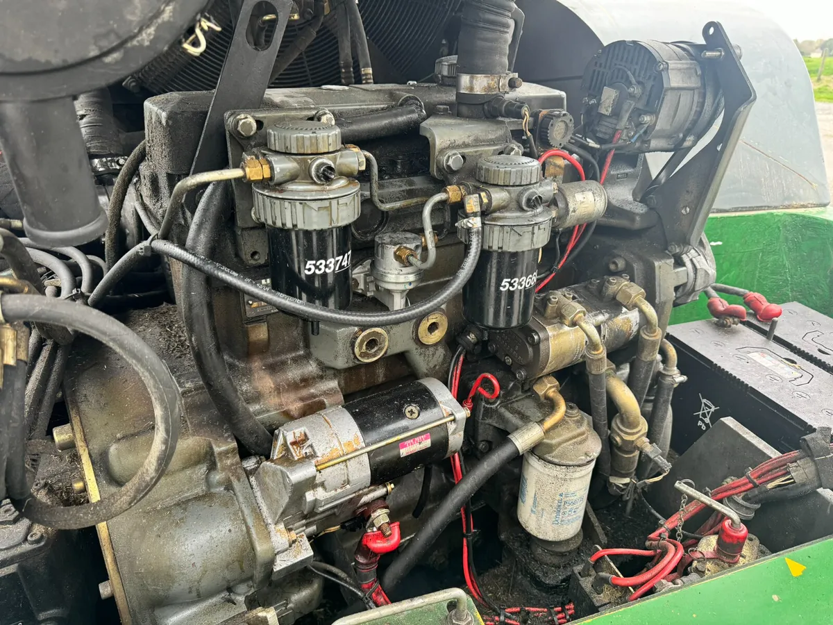 lIEBHERR 534 - Image 2