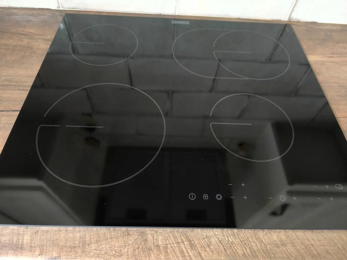 New Zanussi Electric Hob - Image 1