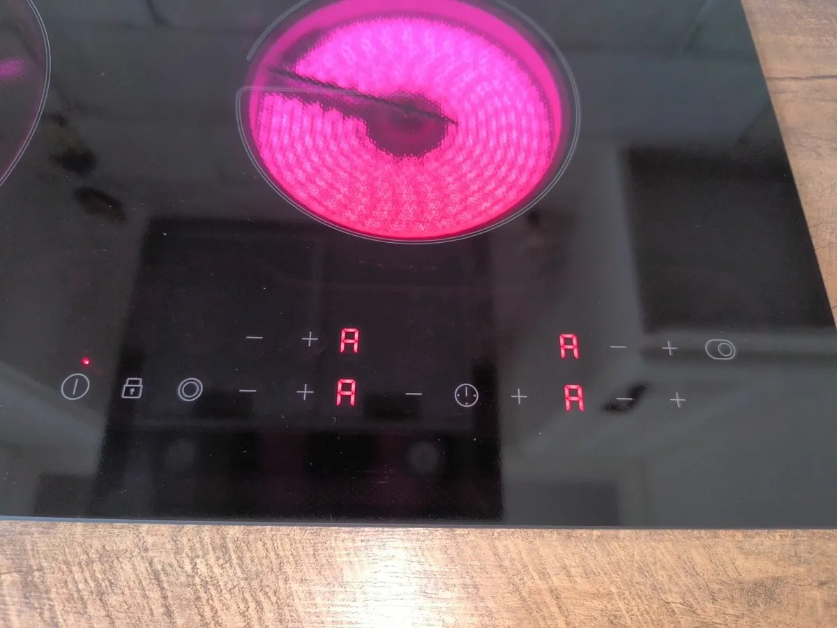 New Zanussi Electric Hob - Image 2