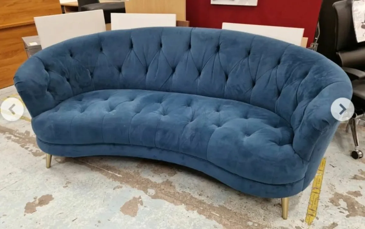 Chesterfield Sofa - Image 1