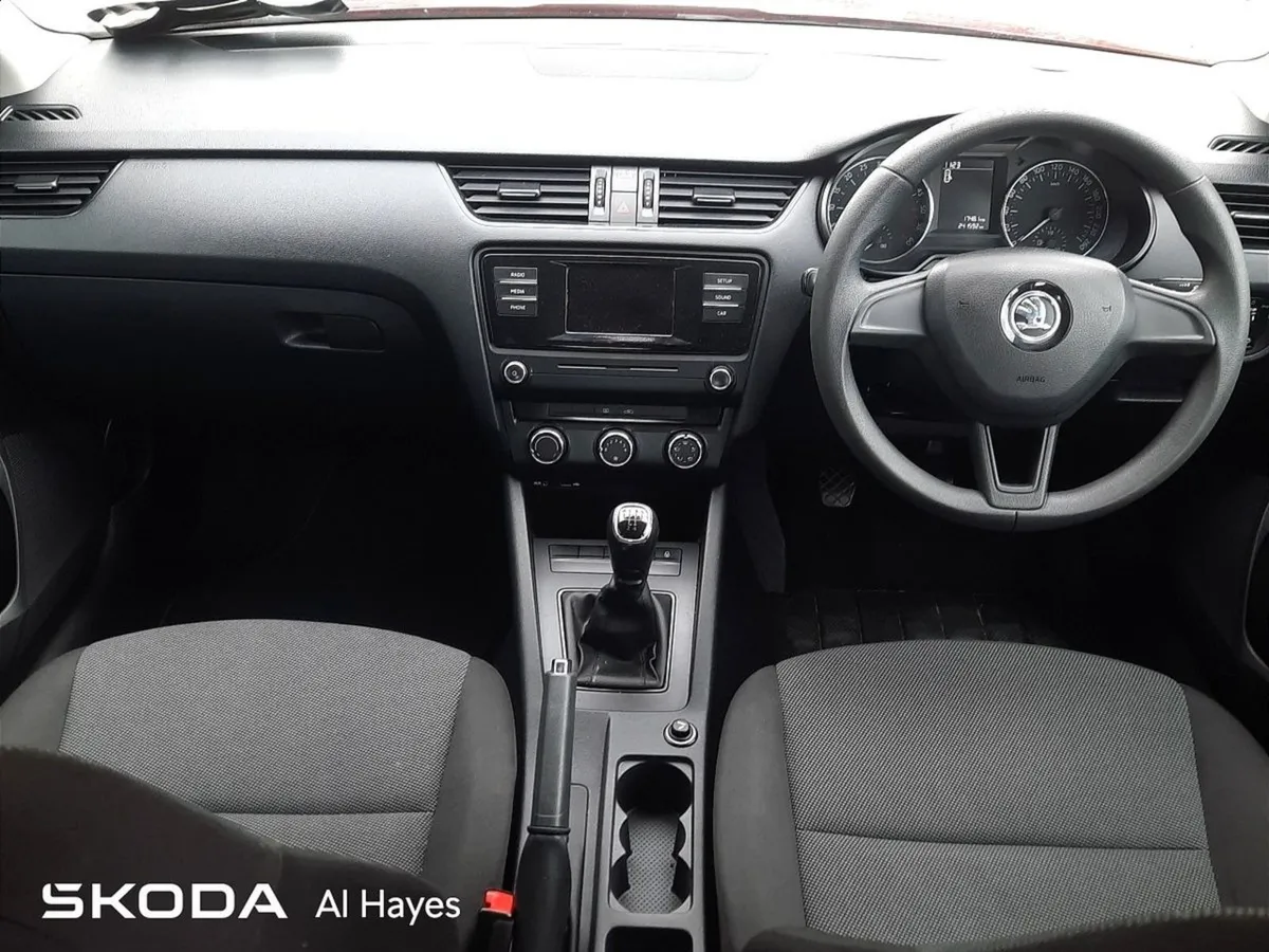 Skoda Octavia  flash Sale 1.6tdi Diesel - Image 2